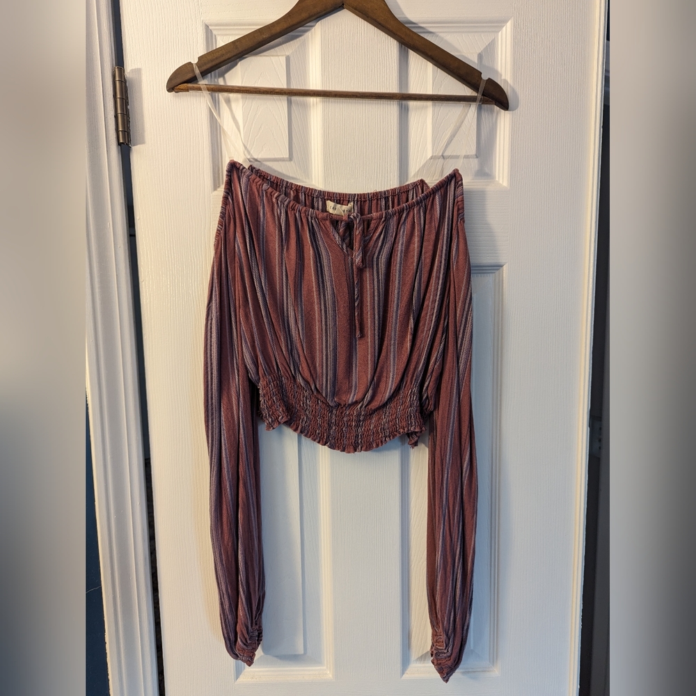 Aeropostale off-the shoulder peasant top